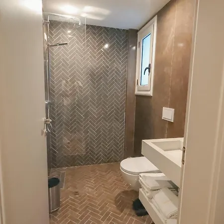 The Real Sea View Hotel 4*
