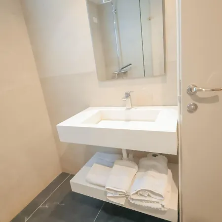Hotel The Real Sea View 4*